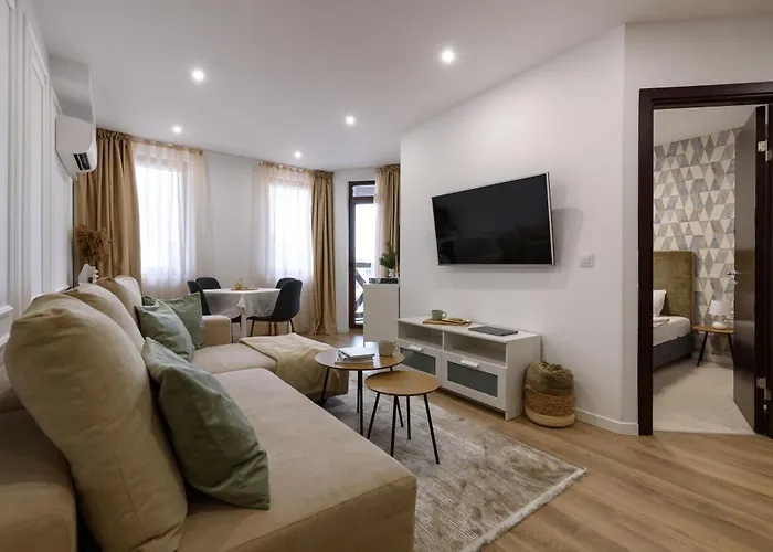 Bonbon Next To Gondola Apartmán *